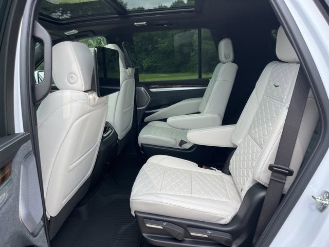 2026 Cadillac Escalade Platinum Luxury