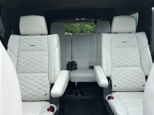 2026 Cadillac Escalade Platinum Luxury