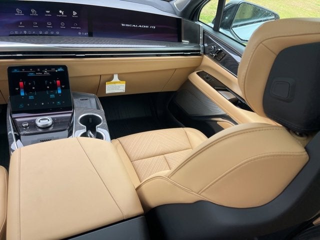2026 Cadillac ESCALADE IQ Premium Sport