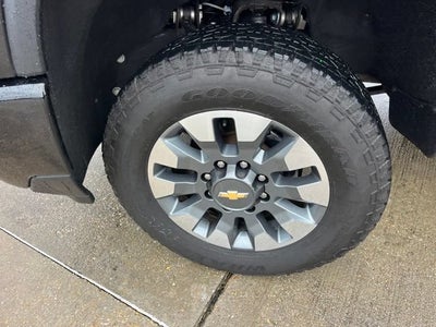 2024 Chevrolet Silverado 2500 HD Custom