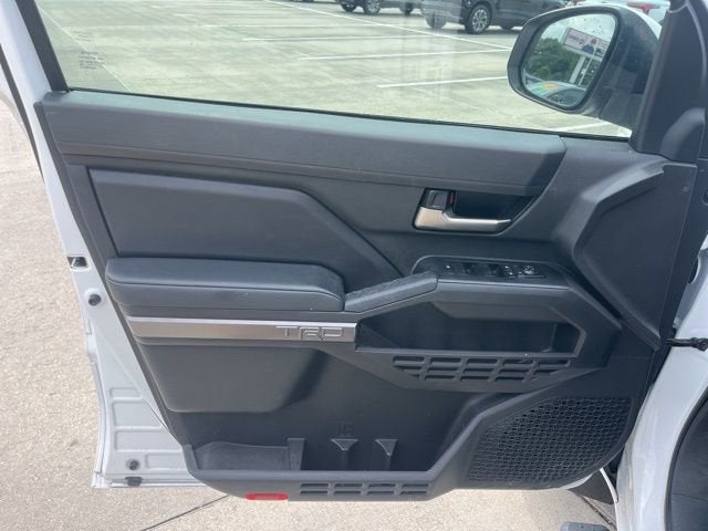 2024 Toyota Tacoma 2WD SR5