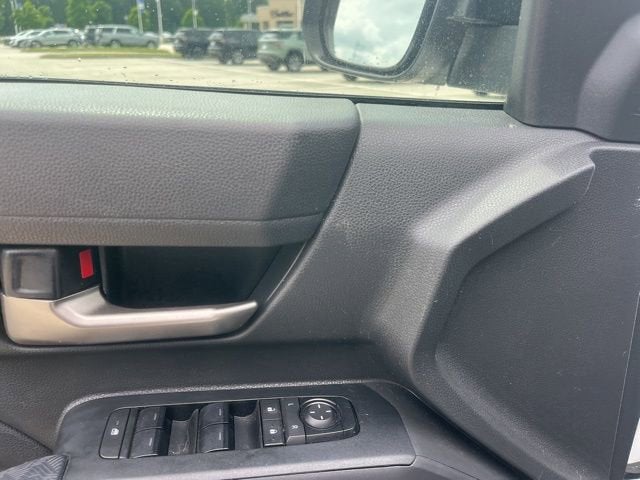 2024 Toyota Tacoma 2WD SR5