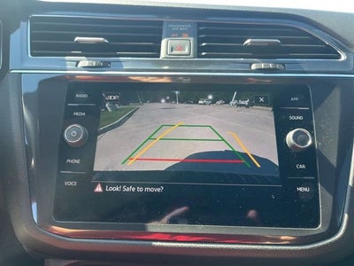 2023 Volkswagen Tiguan SE R-Line Black