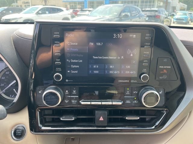 2021 Toyota Highlander XLE