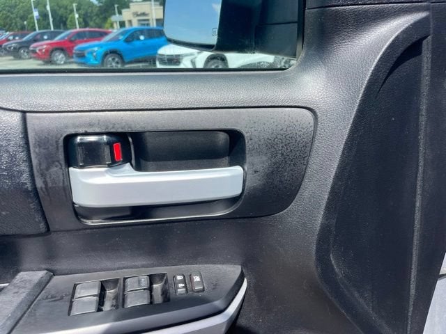 2021 Toyota Tundra 4WD SR5