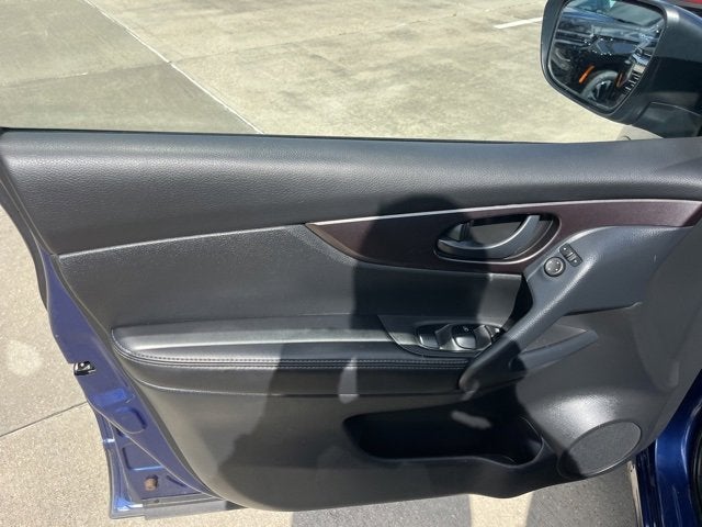 2022 Nissan Rogue Sport S