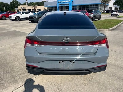 2023 Hyundai Elantra SEL