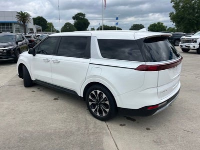 2024 Kia Carnival EX