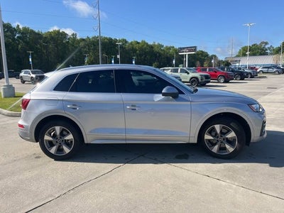 2022 Audi Q5 Premium Plus