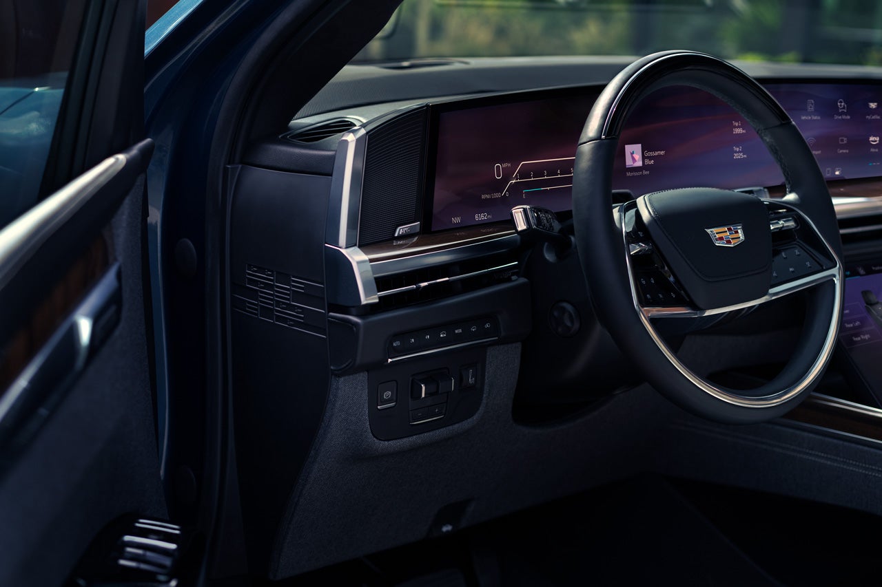 Service Cadillac in Lafayette LA